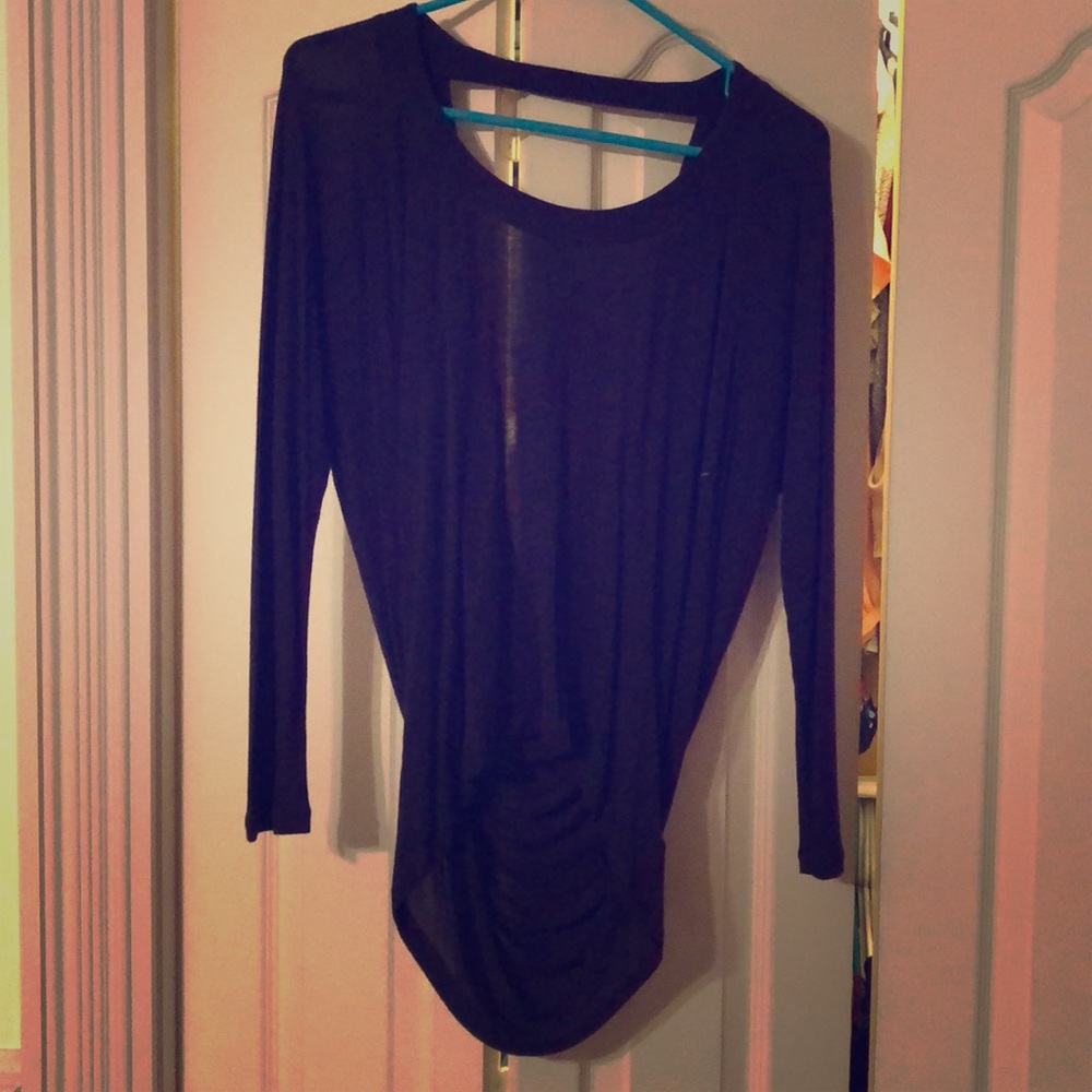 Deep purple long sleeved low back top